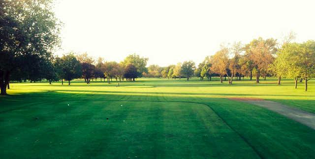 A view from the 1st tee at Lake Bluff Golf Club.