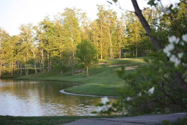 A view of the 18th hole at Country Lake Golf Club