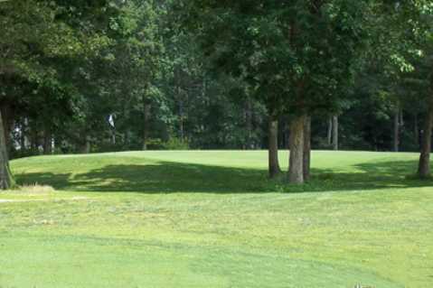 A sunny day view from Pines At Clermont