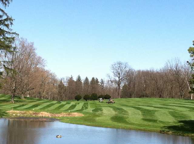 A view over the water from Oakland Beach Golf Club