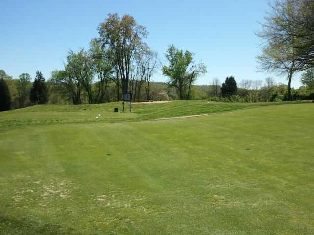 A view of a tee at Heritage Golf Club