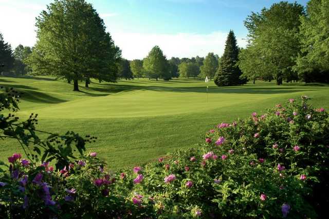 A view of the 2nd hole at White from Willow Creek Golf Course