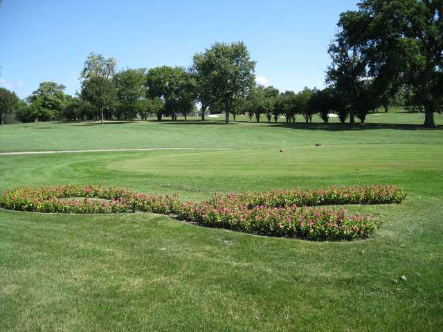 A view of a tee at Flag Creek Golf Course