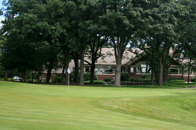 Aurora Country Club - Golf Course in Aurora, IL