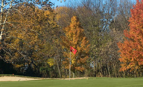 A fall view of a hole at Concordia Golf Club