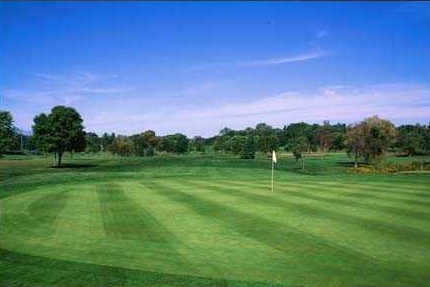 A view of the 12th green at Columbia Golf Course