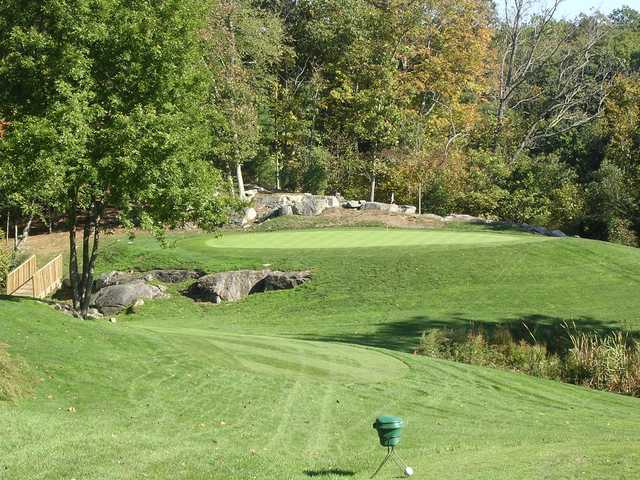 A view of the 4th green at Guilford Lakes Golf Course