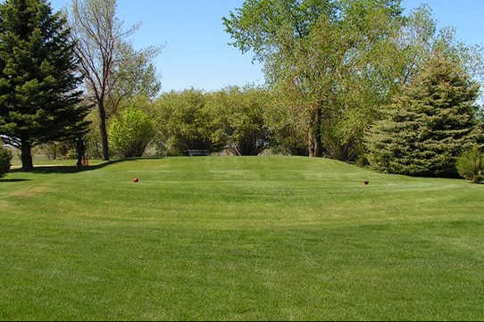 A view of a tee at Bow Island Golf Course