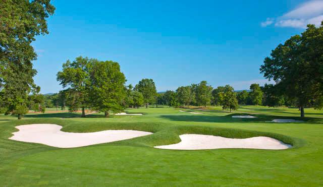 Mountain Ridge Country Club - Reviews & Course Info | GolfNow