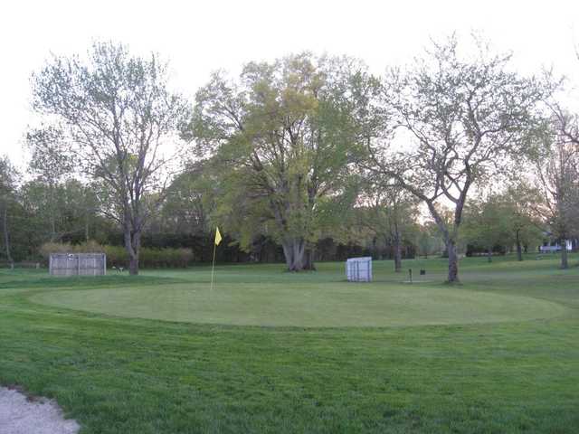 Enjoy No Fees At Twin Willows Par 3 Golf Course Lincoln Park NJ TeeOff Enjoy No Fees At Twin Willows Par 3 Golf Course Lincoln Park NJ TeeOff