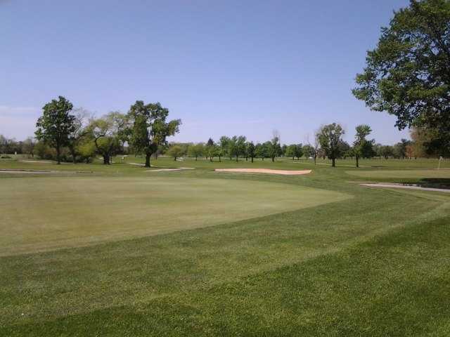 A warm day view from Fresh Meadow Golf Course