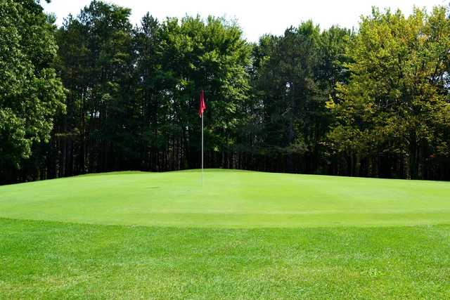 A view of the 7th green at Salt Fork State Park Golf Course