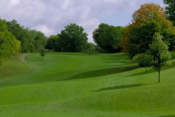 A view of a fairway at Erskine Park Golf Club (Michiana Golf)