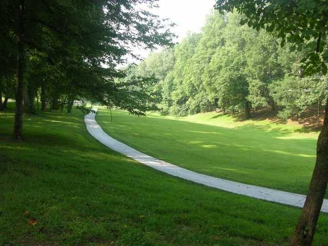 A sunny day view from Franklin Golf Course