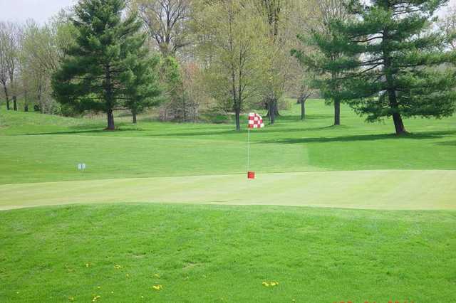 A view of a green at Eagles Nest Golf Course