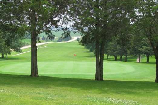 A view of a green at Fillmore Fairways Golf Course