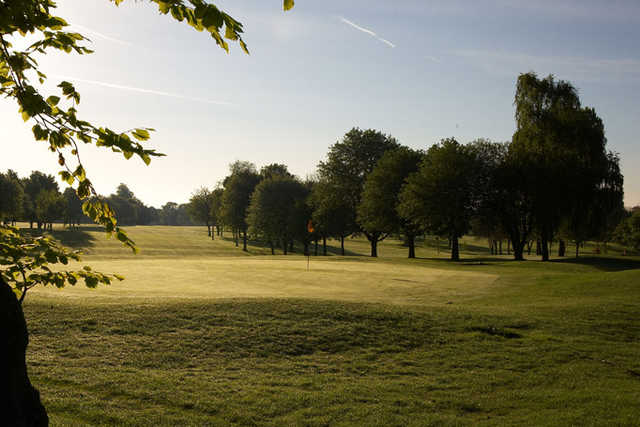 A view of the 1st green at Hull Golf Club