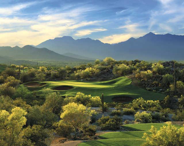 A view of the signature hole #17 at Golf Club of Estrella ( ©2000 Lonna Tucker )