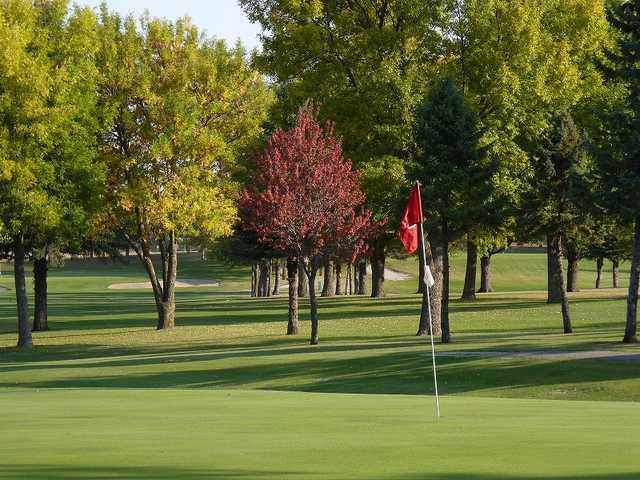 A view of a green at Oak View Golf Club