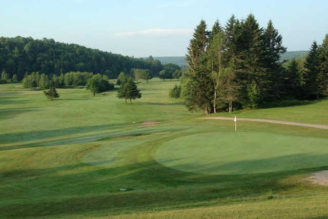 A view of a green at Riverbend Golf & Fishing Club