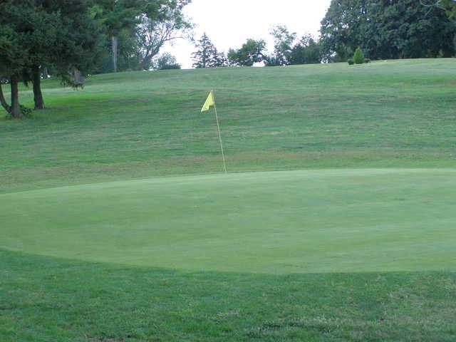 A view of a green at Waynesboro Golf Course