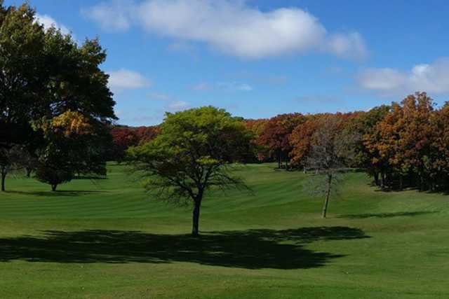 A fall view from Decatur Lake GC