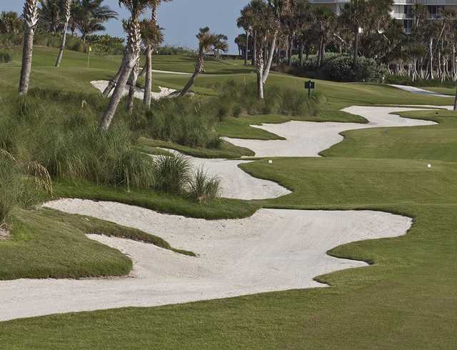 A view of a tee at Palm Beach Golf Course