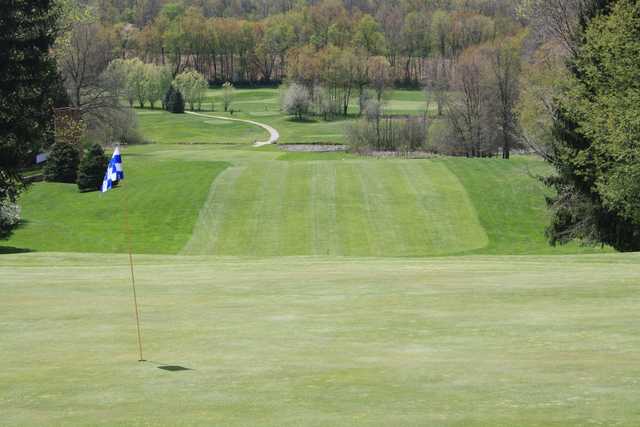 A view of a green at Spring Valley Golf Club