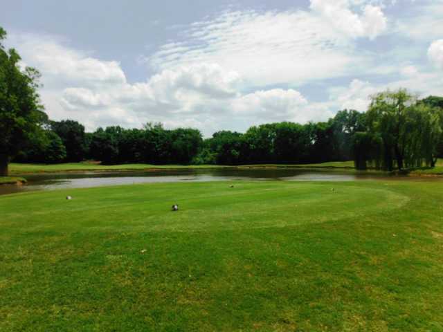 A view of a tee at Huntsville Country Club