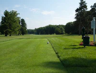 Country Club of Farmington - Reviews & Course Info | GolfNow