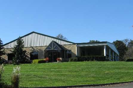 A view of the clubhouse at Farmingbury Hills Golf Club