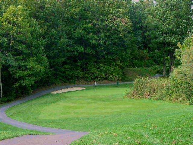 A view of a hole from The Links at Woodcliff