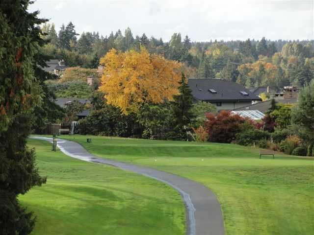 A view of a tee at Sand Point Country Club