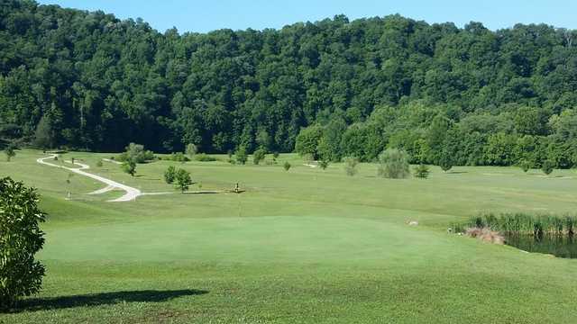 A view of the 5th green at Sugar Camp Golf Club