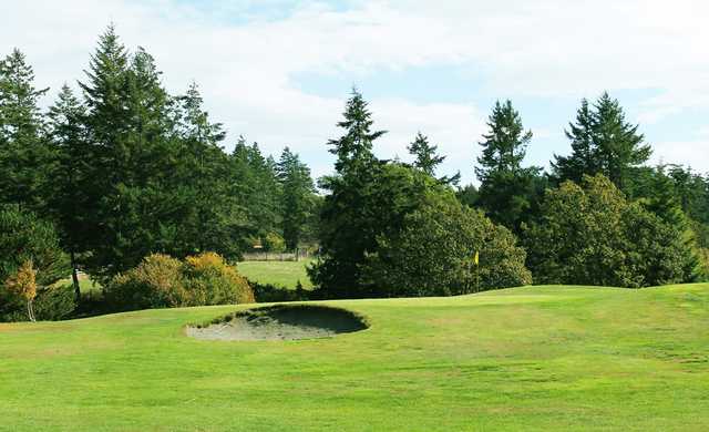 View of a green and bunker at Victoria Golf Centre