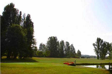 A view from Etangs de Fiac Golf Club