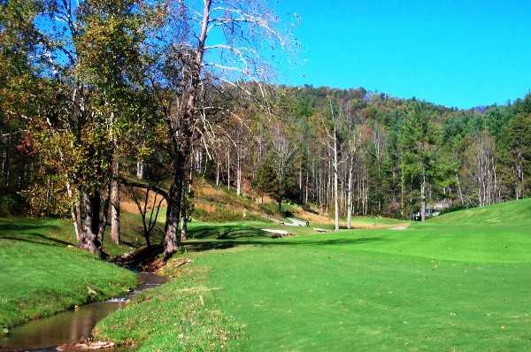 A view of the 8th green at Kingwood Golf Club & Resort