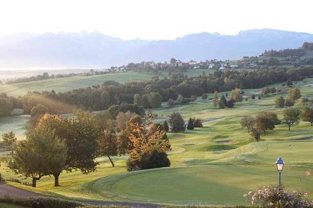 Golf Club Esery - 9 Trous - Champs Des Combes