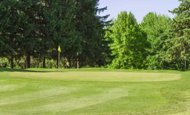 A view of hole #3 at Seneca Falls Country Club (Laurie Dirkx)