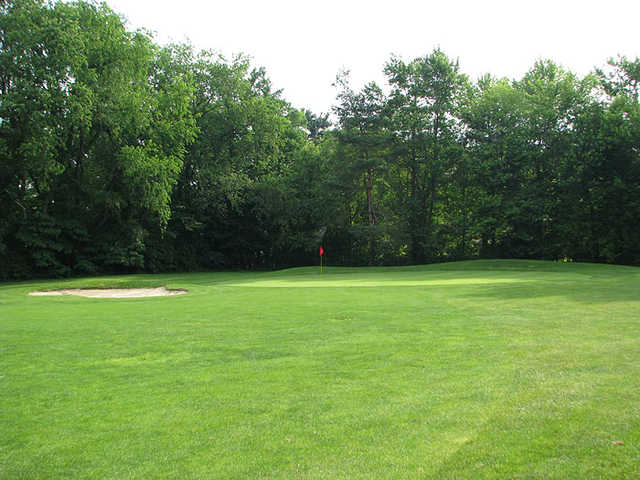 A view of green #14 at Castle Hills Golf Course