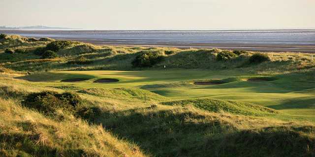 Well-protected green on the par 5, 5th at Siloth on Solway GC