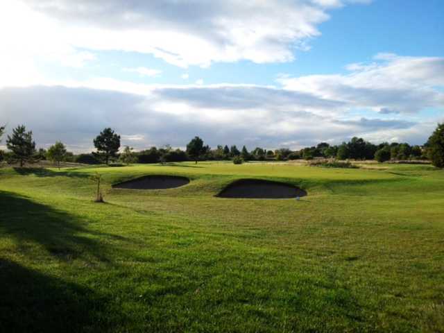 Scenic view of the 3rd green and bunkers at Cleethorpes Golf Club