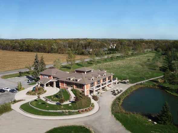 Pelham Hills GCC: aerial view of the clubhouse
