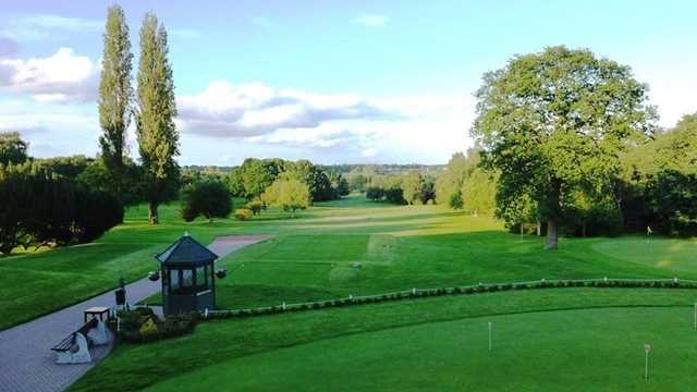 View of the 1st tee at Wlamley Golf Club