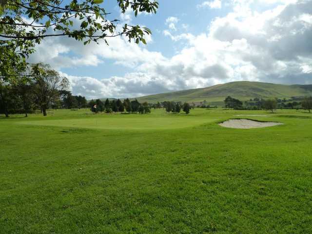 View of the finishing hole at Biggar Golf Club