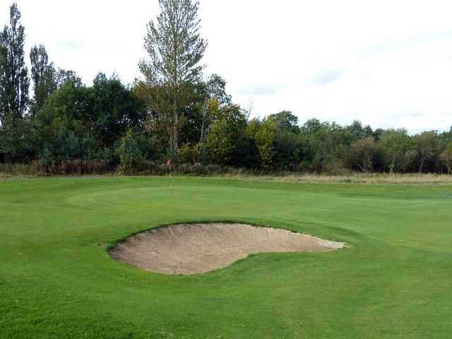 Well placed bunker on the 4th for wayward approaches