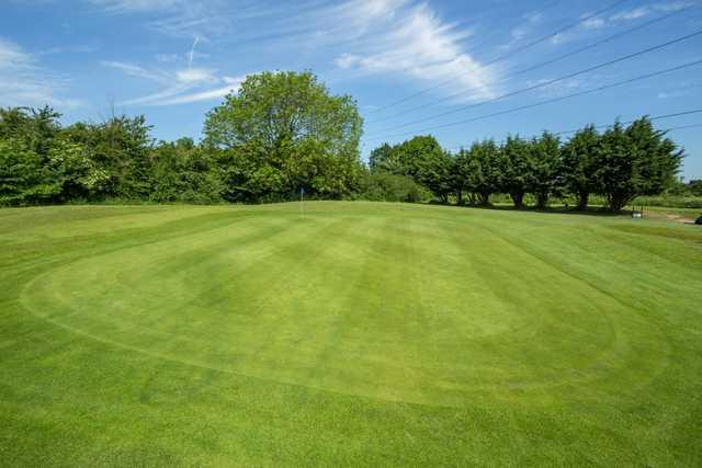 11th green at Cheshunt Park Golf Centre