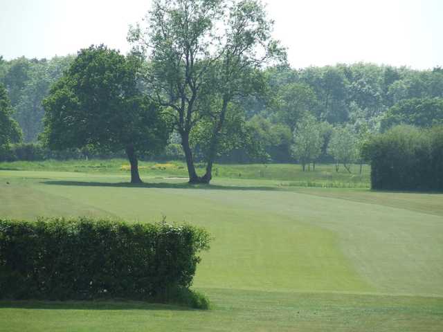 Touch tee shots at Silverstone Golf Club