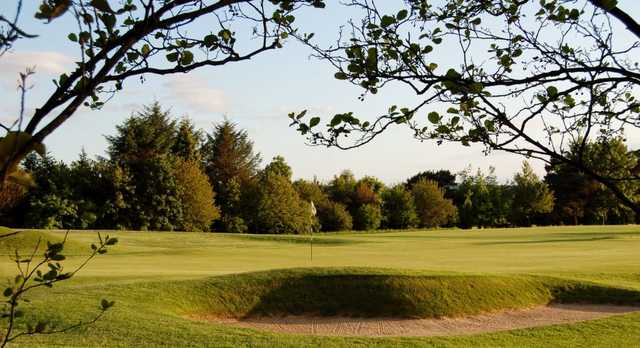 Large greenside bunker awaiting any wayward shots at Turnhouse GC