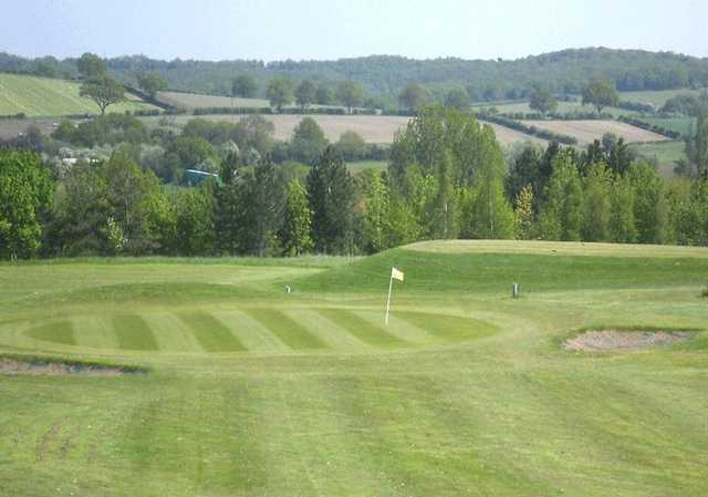 The bunker protected greens at Leen Valley